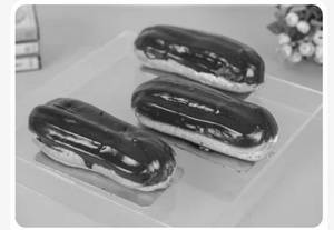 Chocolate Eclair
