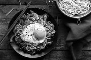Pan fried noodles [egg]