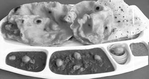 Puri Chole
