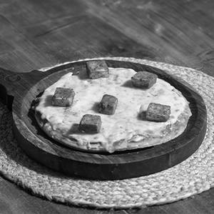 Paneer Delight Pizza