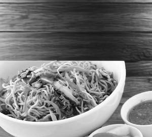 Veg chowmein
