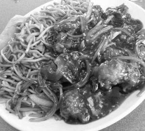 Veg  Chowmein+Chilli Chicken(2pc)