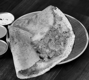 Butter Paneer Masala Dosa