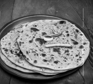 Mixed Paratha