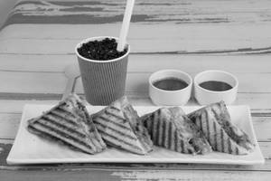 Veg Cheese Grilled Sandwich With Thick Shake