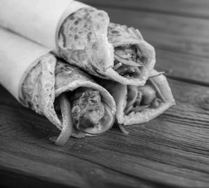 Chicken kebab roll