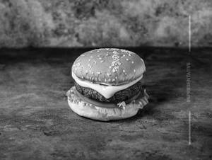 Momos Burger