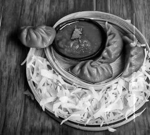 Paneer Kurkure Momos