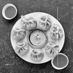 Oregano Creamy Momos (6pcs)