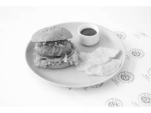Crispy Paneer Burger