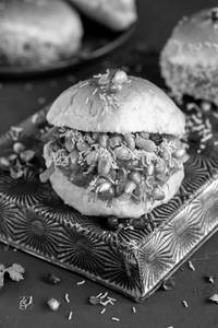 5 Dabeli