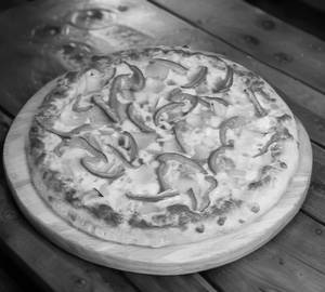 Onion Capsicum Cheese Pizza (9 Inch)