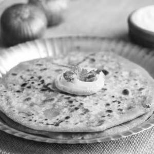 Sada Paratha With Dahi