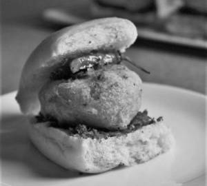 Regular vada pav