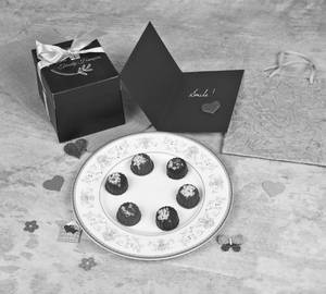 Smile Chocolate (Box Of 20)