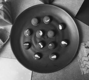 Missing You Chocolate (Box Of 20)