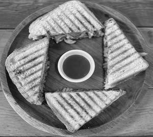 Vegetable Grilled Sandwich