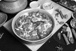 Karahi Chicken B/less 4pc (500ml)