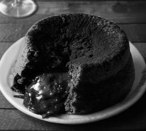 Lawa Cake