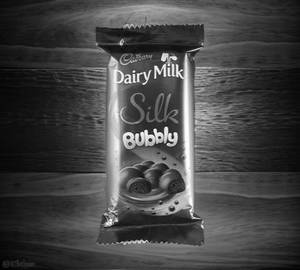 Cadbury Dairy Milk Silky Bubble Chocolate Veg 46g