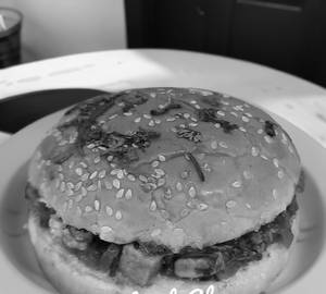 Paneer Cheese Burger