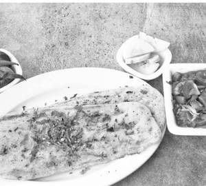 Patle kulche chole in Amul Butter