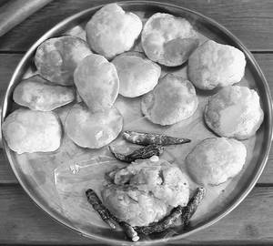 12 poori and shak with masala chaas
