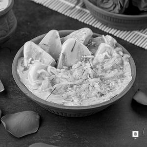 Malai Kulfi Falooda with Rabdi