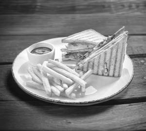 Veg sandwich [regular] + soft drink with french fries                                                             