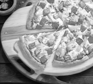 Chicken Tikka Pizza