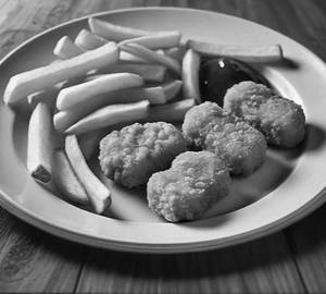 Chicken nuggets [4 pieces] + soft drink with french fries                                                                      