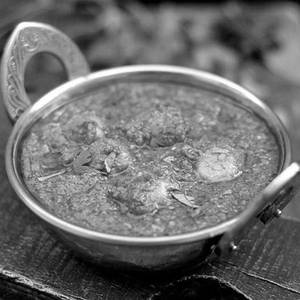 Kashmiri Aloo Dum 2 Piece