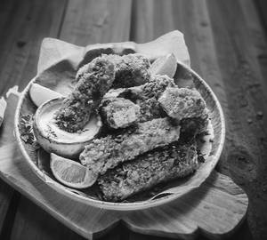 Chicken fingers [4 pieces]                                                                  