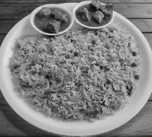 Veg Pulao And Pork Curry [3 Pieces]