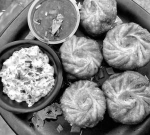 Cheese Momos [6 Pieces]