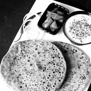 Stuffed Parantha & Raita Combo