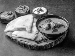 Dosa With Chicken Curry