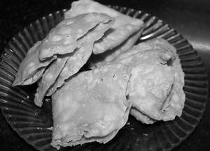 Khasta Papdi [2 Pieces]