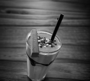 Kitkat milkshake