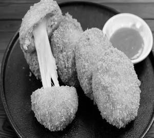 Chicken Nuggets  [ 6 Pieces ]