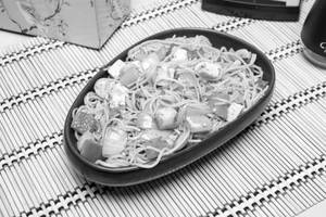 Veg Hakka Noodle