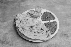 Soya Chaap Masala + Kulcha