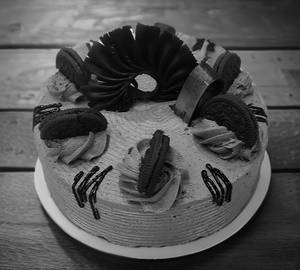 Cookies & Cream Cake