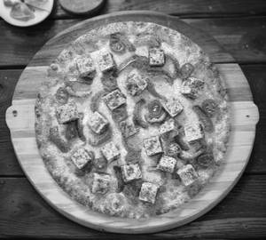 Peppy paneer pizza 8 [ 8 Inches ]