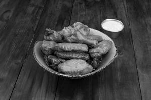 Chicken Wings in Classic Buffalo Sauce