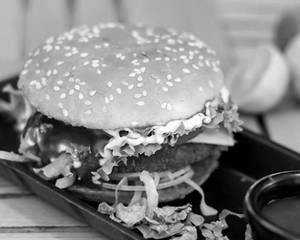 Chicken mayonniase burger