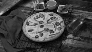 Las Vegas Treat Pizza