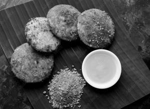 Ghee Karam Idli