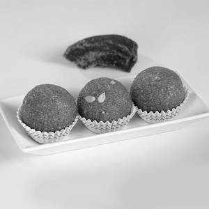 Karupatti Laddu
