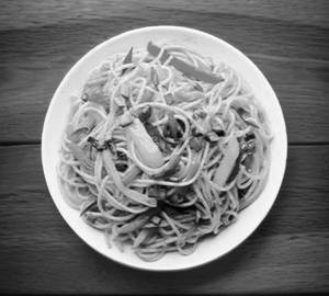 Schezwan veg noodles 